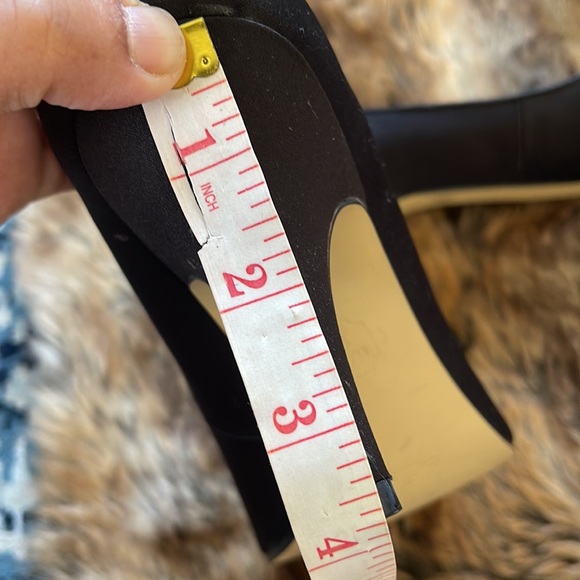 Isaac Mizrahi heels - Picture 6 of 7